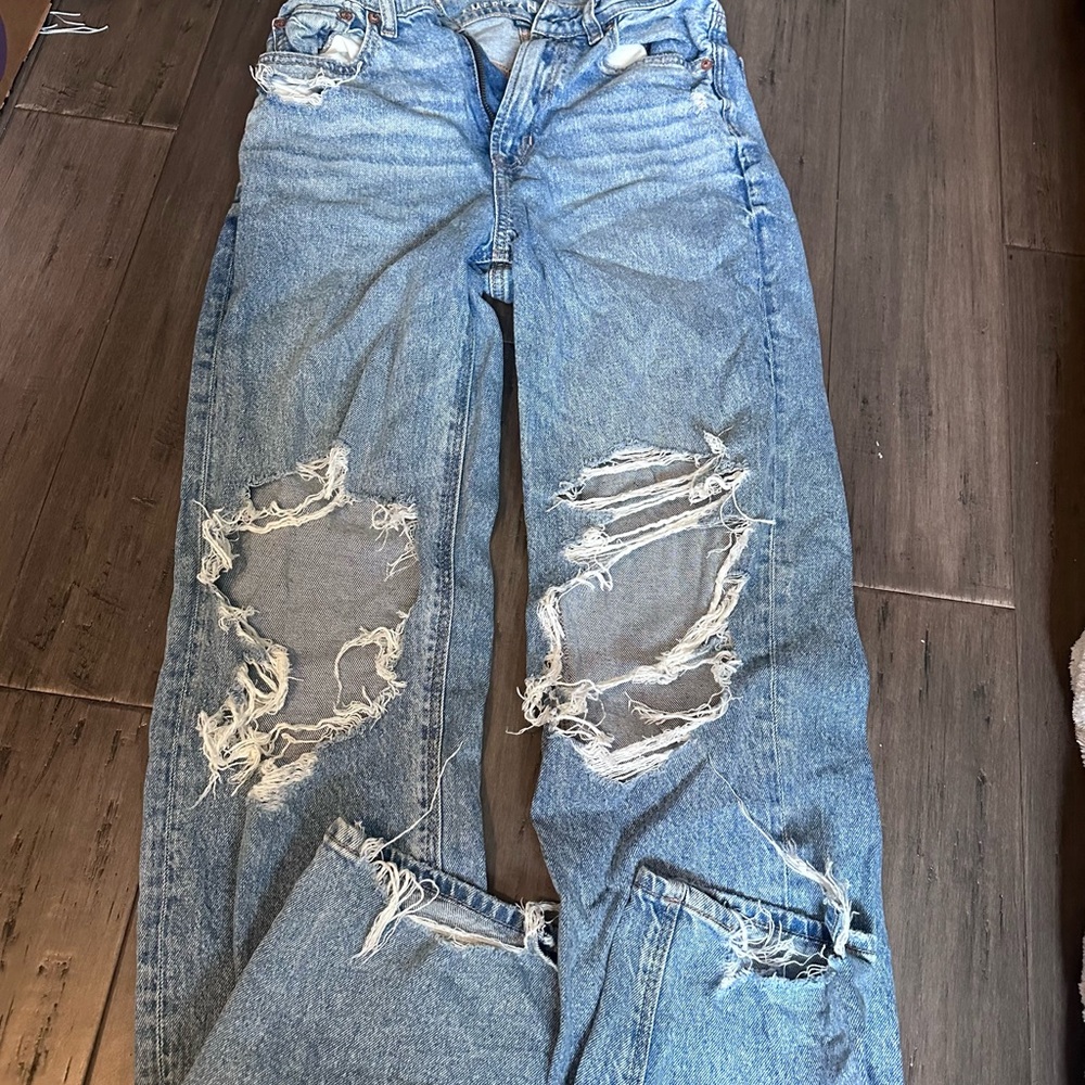 American Eagle Outfitters Boyfriend Jeans in Classic Blue
